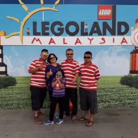 Paket Tour Singapore  Legoland Themepark Private Tour